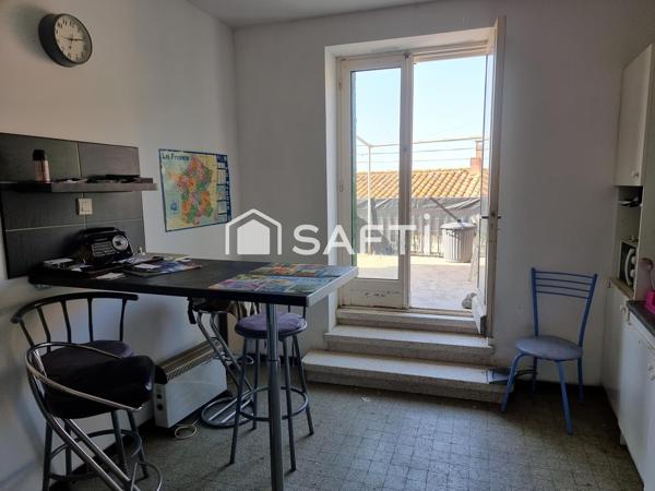 Maison familiale,3 chambres,terrasse, grand garage