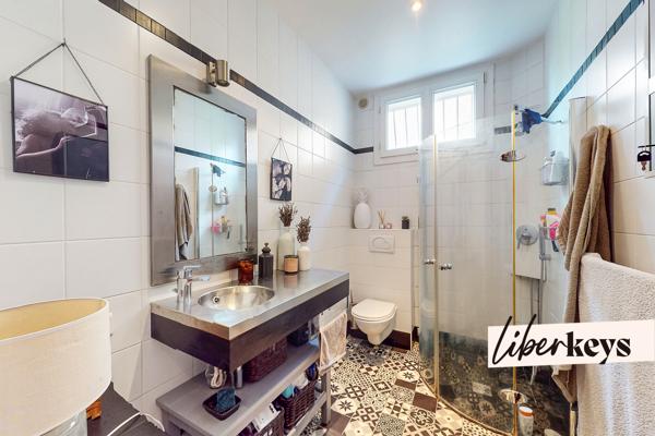 Maison 127m² avec piscine, jardin, terrasse, sous-sol et double parking à Gagny