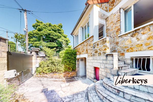 Maison 127m² avec piscine, jardin, terrasse, sous-sol et double parking à Gagny