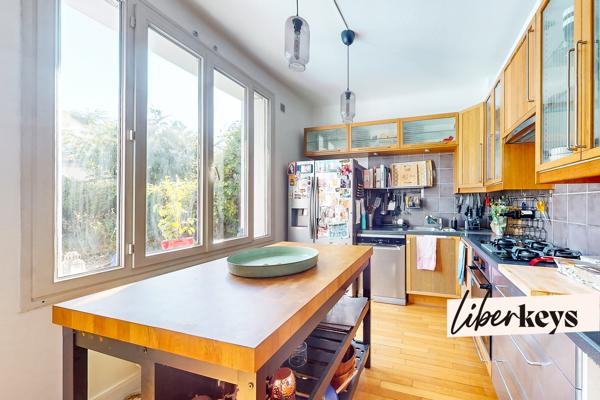 Maison 127m² avec piscine, jardin, terrasse, sous-sol et double parking à Gagny