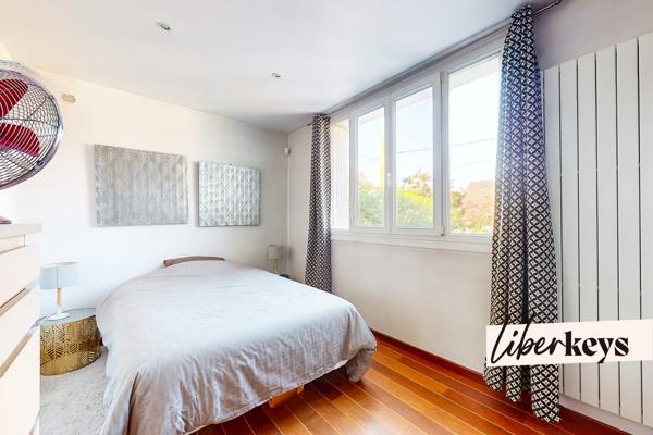 Maison 127m² avec piscine, jardin, terrasse, sous-sol et double parking à Gagny