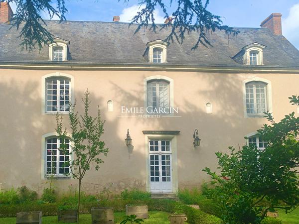 À vendre - Presbytère - Pays de la Loire (49)