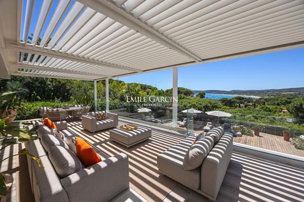 A vendre - Villa avec magnifique vue mer dans un domaine sécurisé -  Ramatuelle/Saint-Tropez