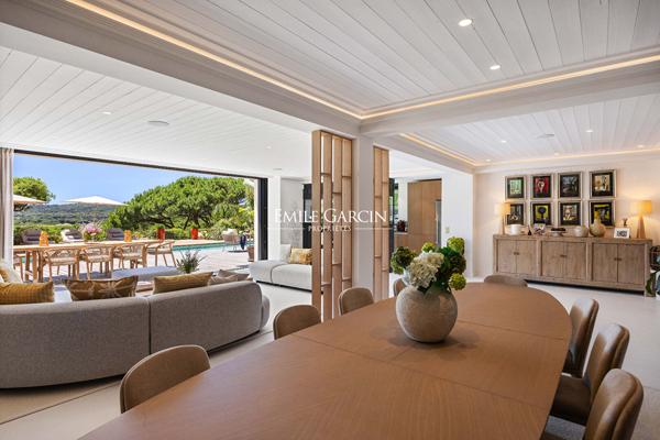 A vendre - Villa avec magnifique vue mer dans un domaine sécurisé -  Ramatuelle/Saint-Tropez