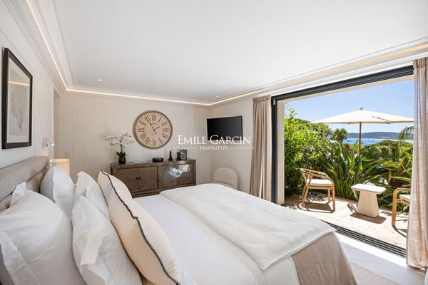 A vendre - Villa avec magnifique vue mer dans un domaine sécurisé -  Ramatuelle/Saint-Tropez