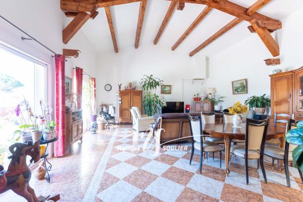 Villa de 230 m² - À PIED DE LA PLAGE