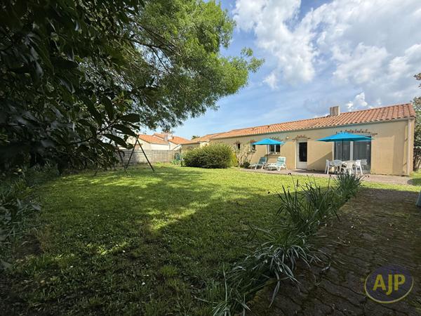 Vente maison Port Saint Pere : 375 800 € - AJP Immobilier Sainte-Pazanne