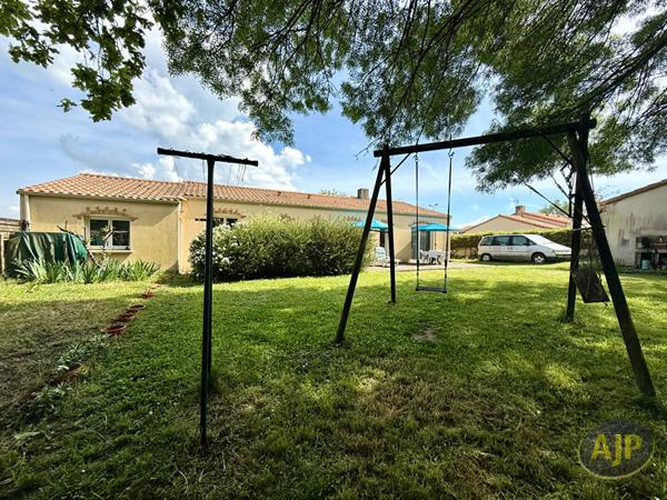 Vente maison Port Saint Pere : 375 800 € - AJP Immobilier Sainte-Pazanne