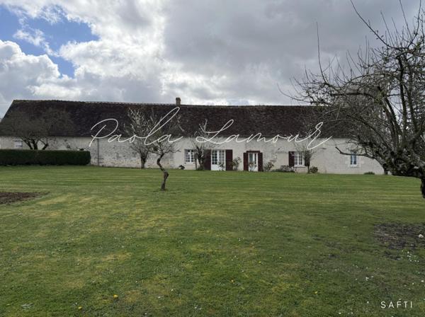 Superbe longère et ses dépendances sur plus d'un hectare