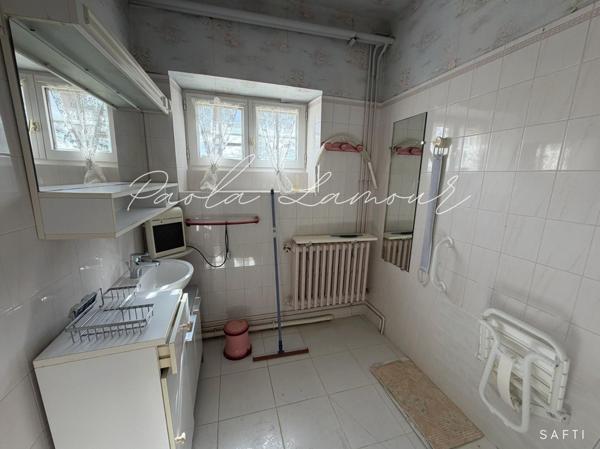 Superbe longère et ses dépendances sur plus d'un hectare