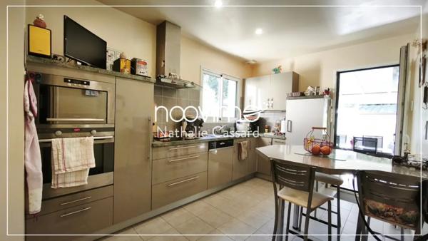 Exclusivité Maison de plain-pied 120 m2 3 chambres, gara