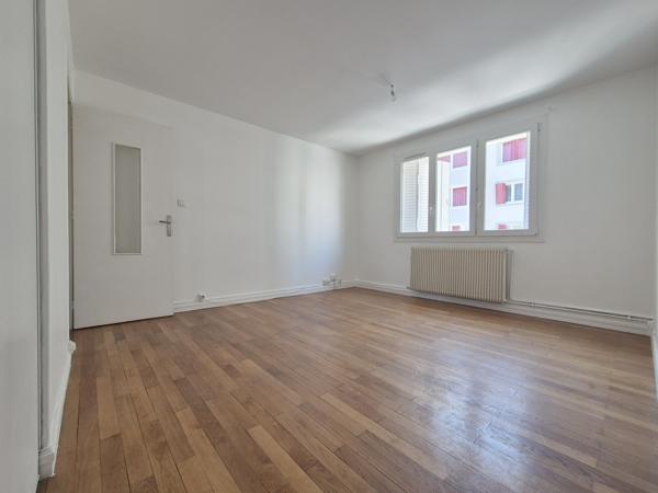 Appartement 4 pièce(s) 3 chambre(s) 63 m²