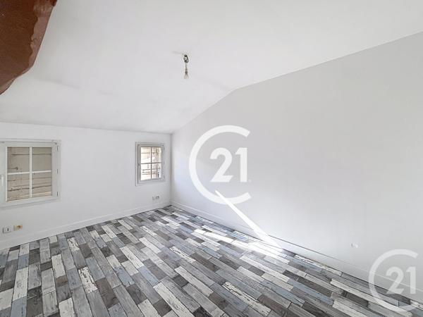 Immeuble à vendre  105 m2 COGNAC - 16