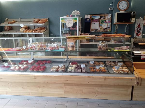 C’est une affaire qui marche ! Boulangerie, pâtisserie et habitation 262 000 € H.A.I.*