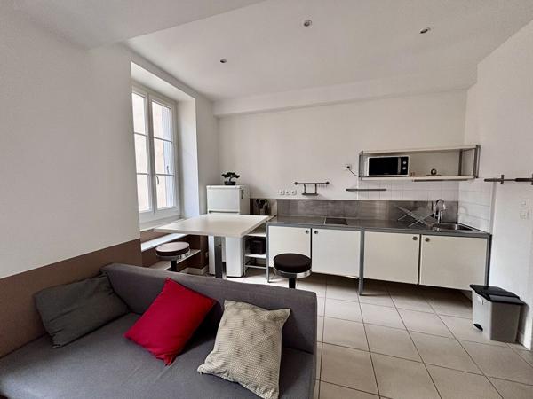Appartement Lyon 2 pièces 32 m²