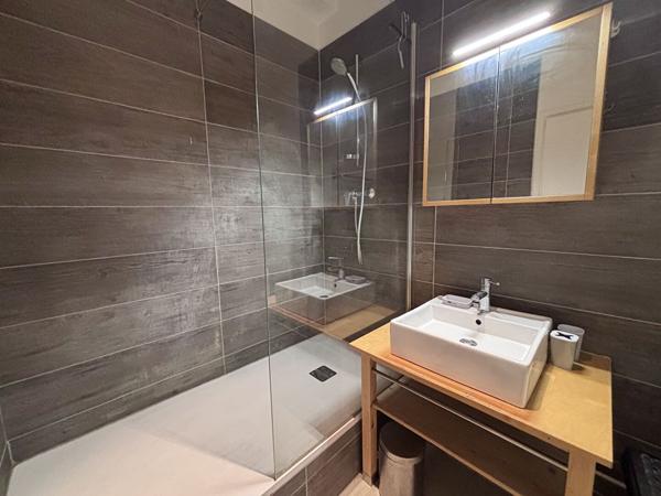 Appartement Lyon 2 pièces 32 m²