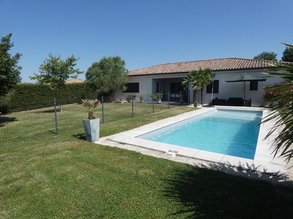 Maison contemporaine de plain pied de 159 m² secteur Le Garric (Nord d'Albi).