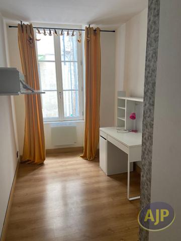 Location appartement Saintes : 561 € - AJP Immobilier Saintes
