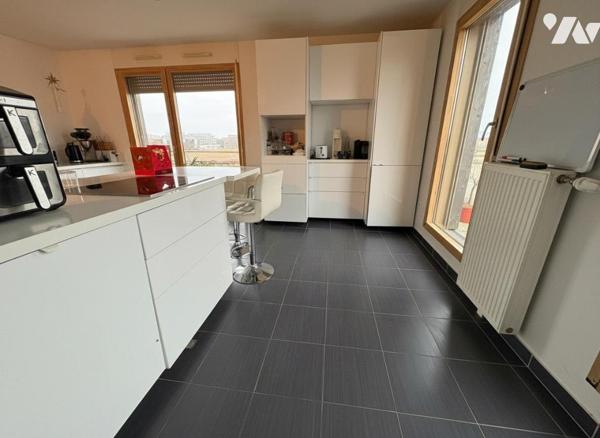 Duplex 96 m² – Dernier étage – 2 terrasses – 4 chambres – Montévrain - vente longue