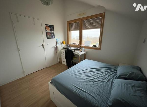 Duplex 96 m² – Dernier étage – 2 terrasses – 4 chambres – Montévrain - vente longue