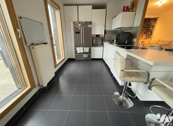 Duplex 96 m² – Dernier étage – 2 terrasses – 4 chambres – Montévrain - vente longue