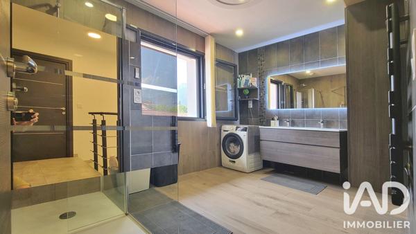 Maison à vendre 8 pièces 205 m² Pontcharra
