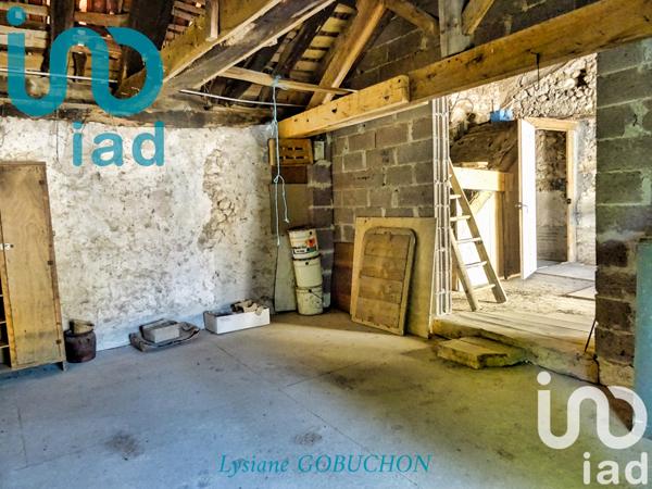 Maison à vendre 4 pièces 82 m² Sainte-Croix-de-Mareuil