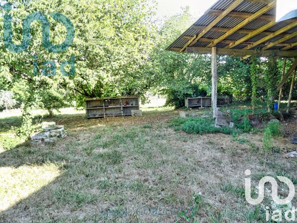 Maison à vendre 4 pièces 82 m² Sainte-Croix-de-Mareuil