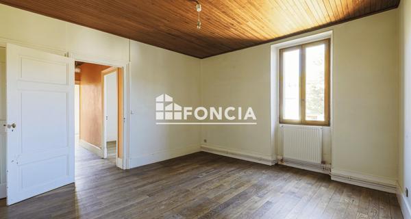 À vendre Maison 5 pièces 177 m² - Renage 38140