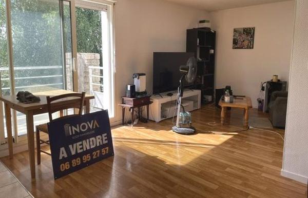 Grand studio T1 bis avec garage