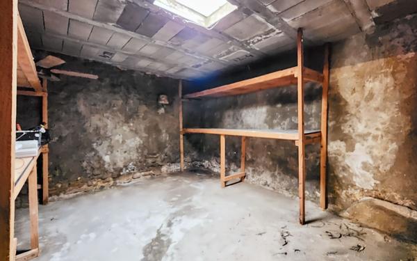 Maison à vendre    4 pièces •  Uzès