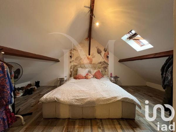 Maison 7 pièces de 176 m² à Chilly-Mazarin (91380)