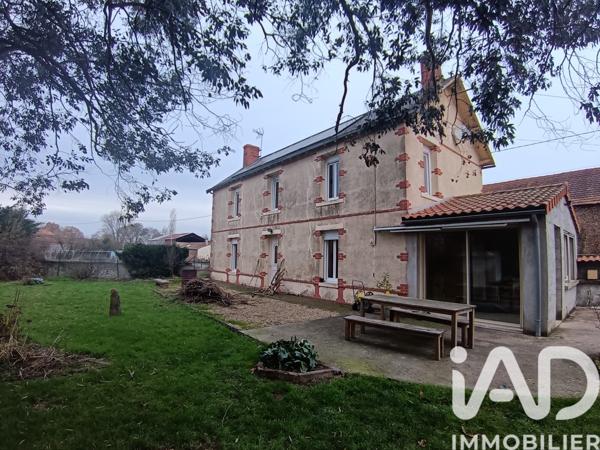 Maison à vendre 5 pièces 126 m² Argentonnay