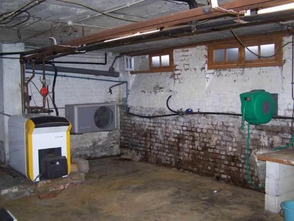 Local Professionnel et commercial à louer à Cassel dans le Nord (59670), ref : H151139