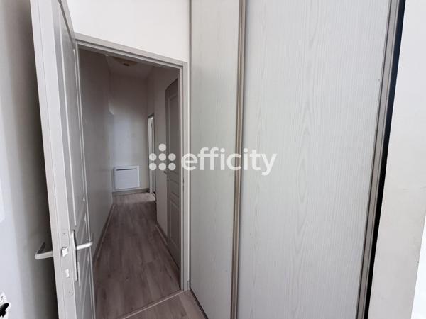 Appartement
         3 pièces
        - 78 m² Exclusivité 134 000 € *