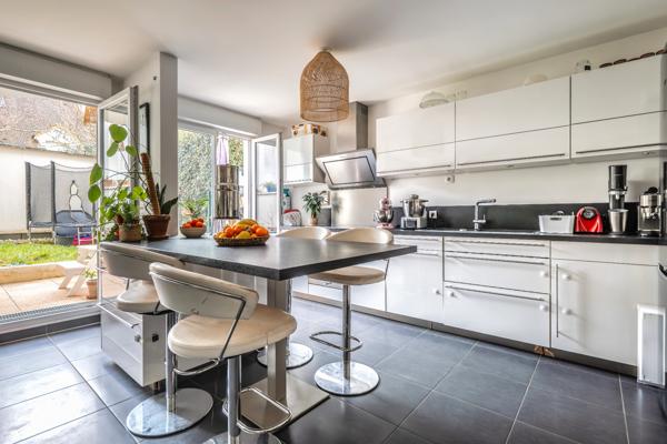 Magnifique 4 pièces 82 m² + 2 terrasses/jardin