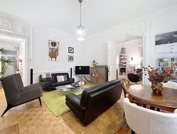 Superbe appartement de caractère, 3 pièces 97 m², Montauban centre historique