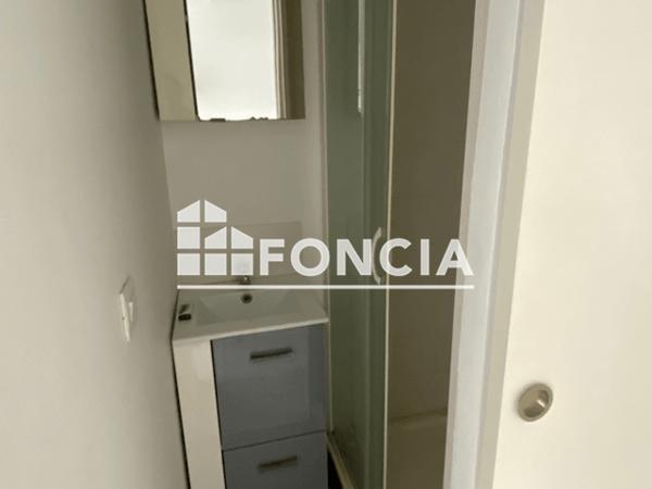 Location Studio 14.6 m² - 14 RUE STEPHENSON Lille 59000
