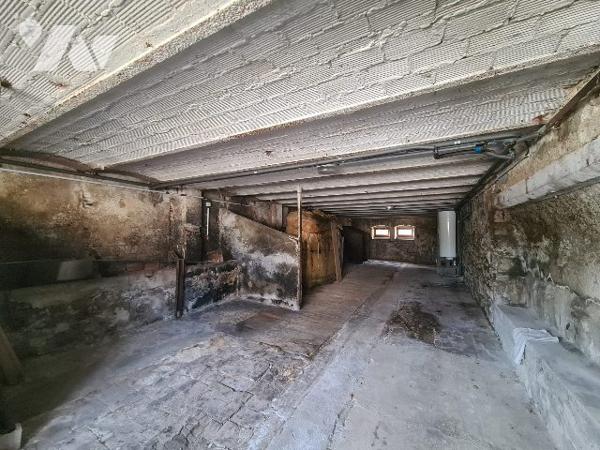 Immeuble à vendre Boujailles