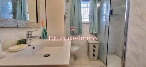 Maison à vendre 4 pièces de 133 m²