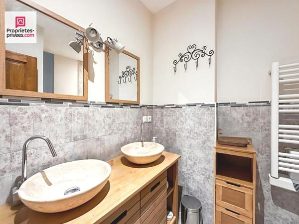 Maison Figanieres 8 pièce(s) 180 m2