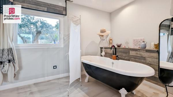 Maison Figanieres 8 pièce(s) 180 m2