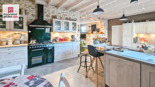 Maison Figanieres 8 pièce(s) 180 m2