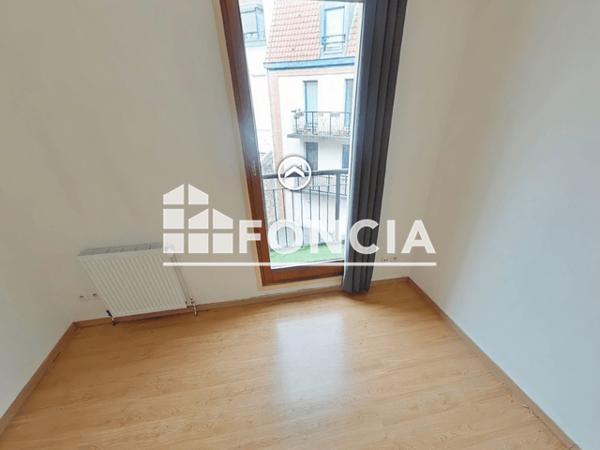 Location Appartement 3 pièces 64.7 m² - 17 CASERNE ST RUTH Lille 59000
