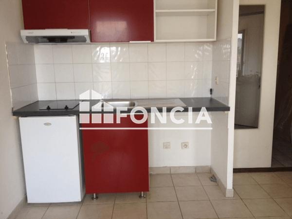 Location Studio 31.63 m² - 21 AU 27, RUE CDT PERREAU Grenoble 38100
