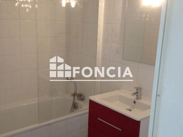 Location Studio 31.63 m² - 21 AU 27, RUE CDT PERREAU Grenoble 38100