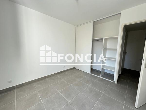 Location Appartement 3 pièces 65.81 m² - Port Saint Louis Du Rhone 13230