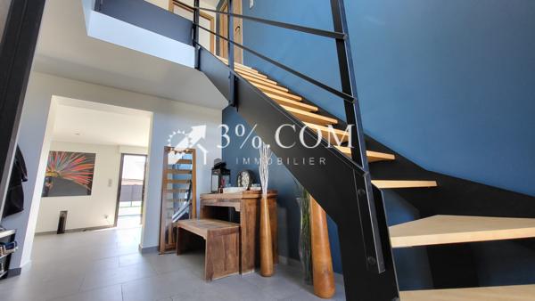 Maison 5 pièce(s) 3 chambre(s) 146 m²