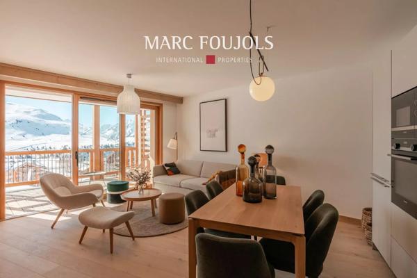 Appartement 2 Chambres + Cabine à l’Alpe d’Huez – Vue Panoramique et Services Haut de Gamme.