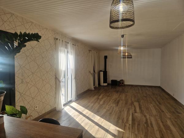 plain pied 3ch dans village garage et terrain sans travaux